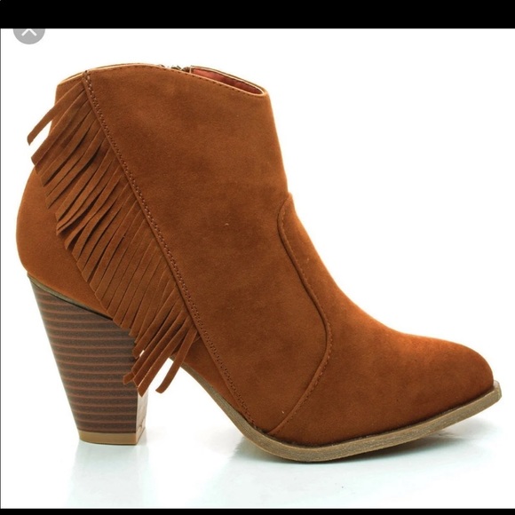 BAMBOO Shoes - Heeled Fringe Booties